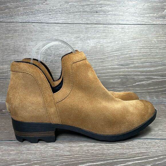 Sorel Lolla Cut Out Women’s Size 9.5 Chestnut Suede Slip On Ankle Boots - Picture 1 of 12